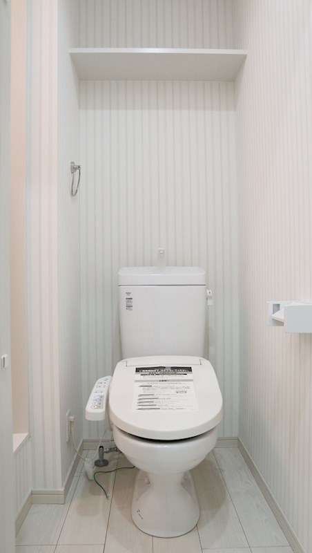 全部屋　シャワートイレ完備