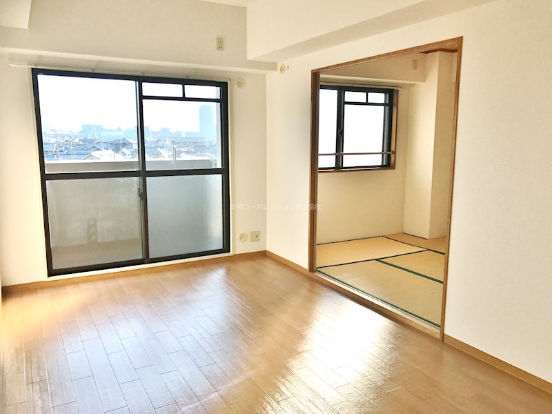 室内写真はすべて別タイプの部屋の写真ですのでご参考案でに。