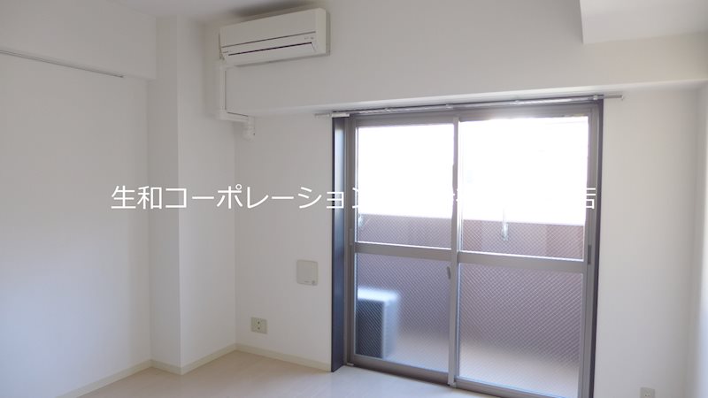 ベッドルーム