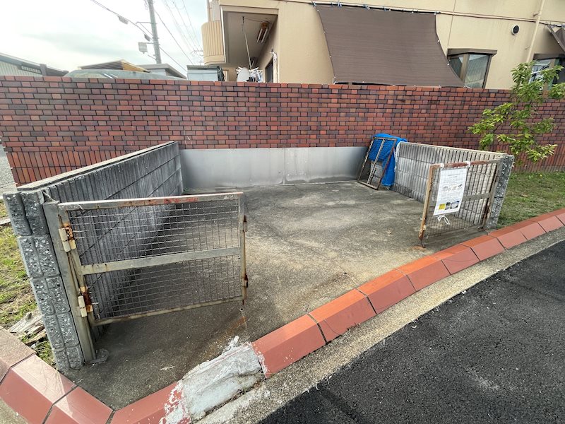 ゴミ置き場