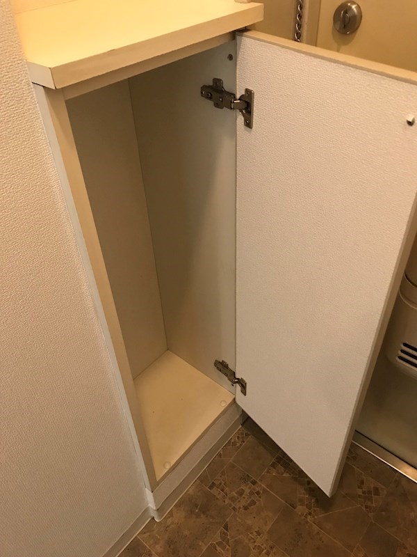 シューズボックス。