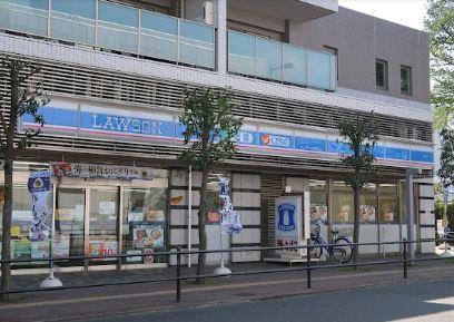 コンビ二：ローソン 府中西府駅南口店　200m