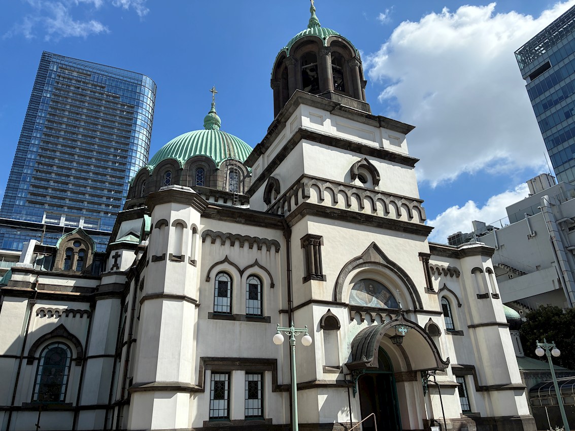 公共施設：東京復活大聖堂　700m