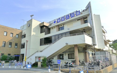 役所：東部事務所　523m