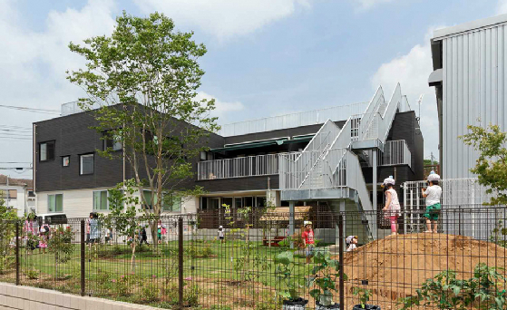 幼稚園：ﾌｫｰﾏｻﾞｰ西立野保育園　1527m