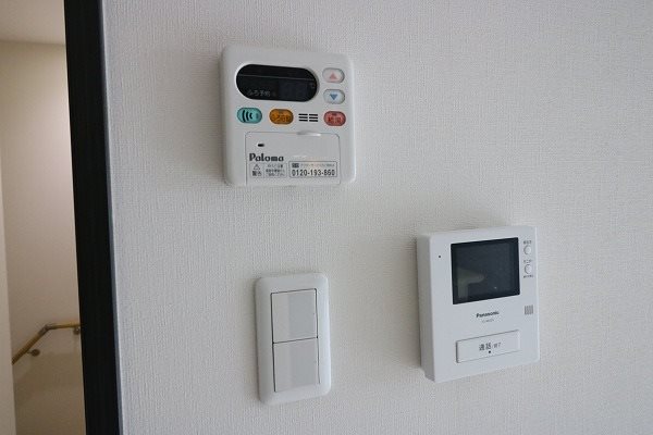 TVモニター付インターホンです。