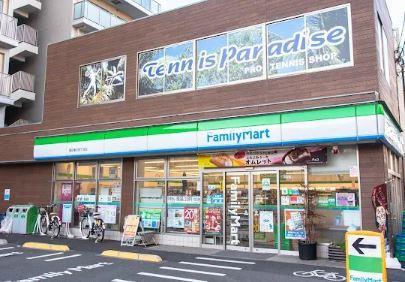 コンビ二：ﾌｧﾐﾘｰﾏｰﾄ 墨田亀沢四丁目店　261m