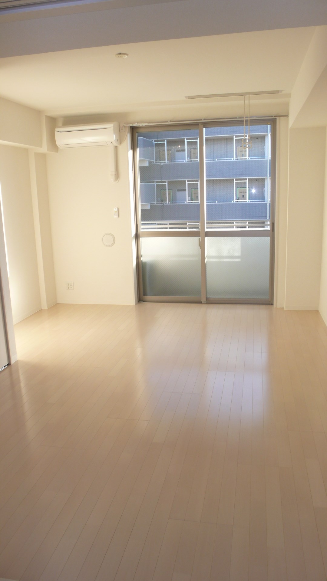 エアコン設置済