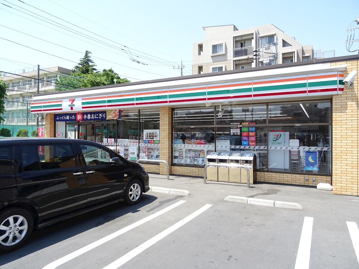 コンビ二：ｾﾌﾞﾝｲﾚﾌﾞﾝ さいたま辻5丁目店　412m