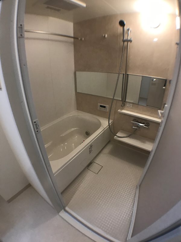 バス
