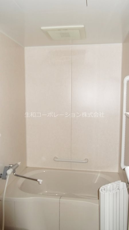 バス