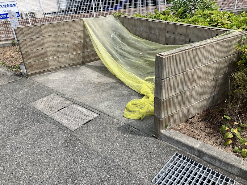 ゴミ置き場