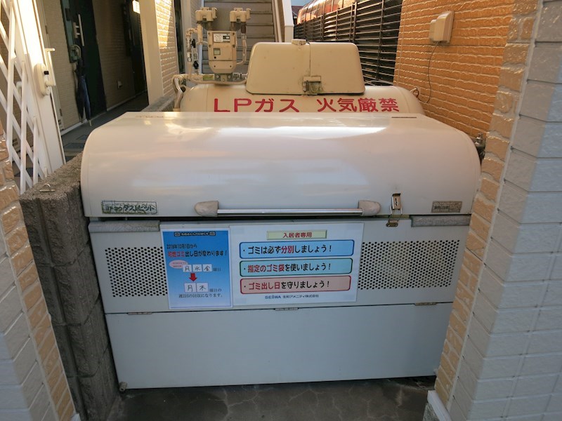 ゴミ置き場