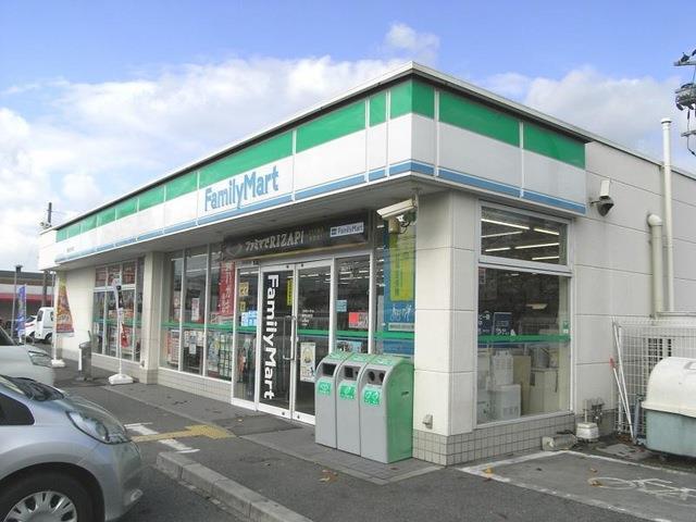 コンビ二：ファミリーマート 橿原五井町店　375m
