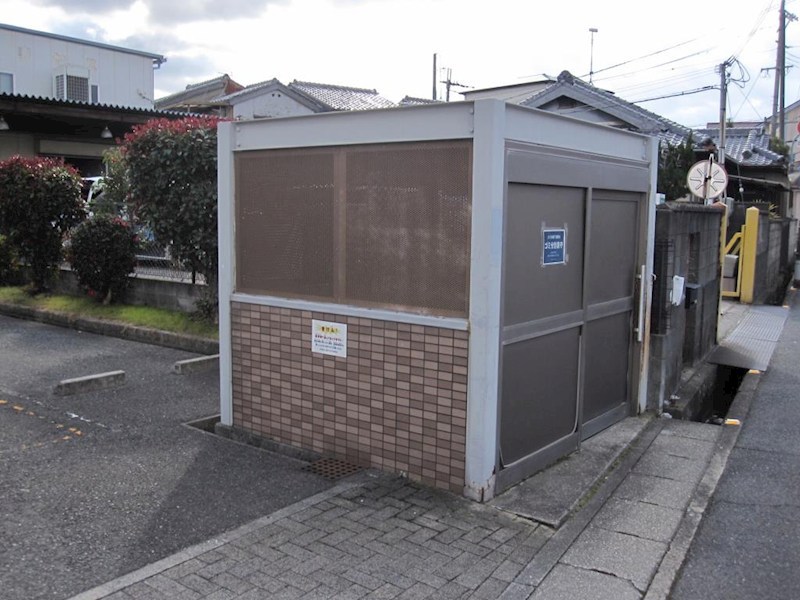 ゴミ置き場