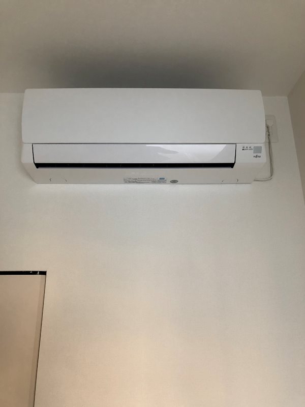 エアコン一基備え付け
