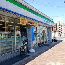 コンビ二：ﾌｧﾐﾘｰﾏｰﾄ 加美正覚寺店　502m