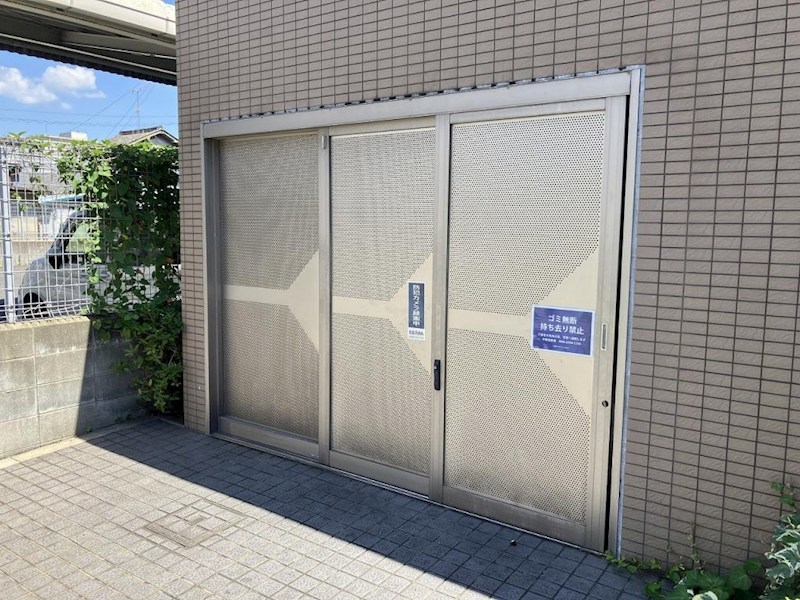 ゴミ置き場