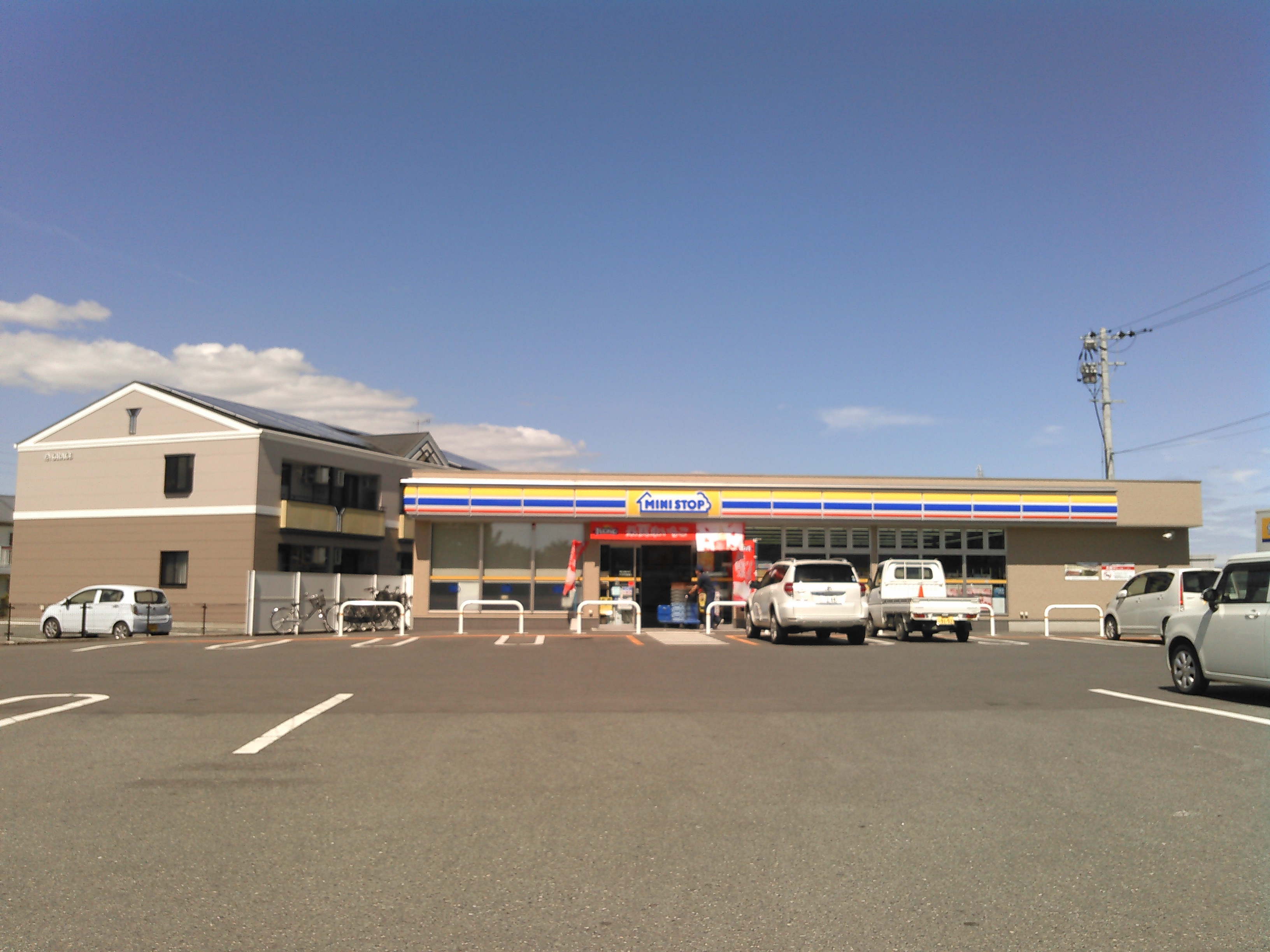 コンビ二：ﾐﾆｽﾄｯﾌﾟ 大木町横溝店　939m