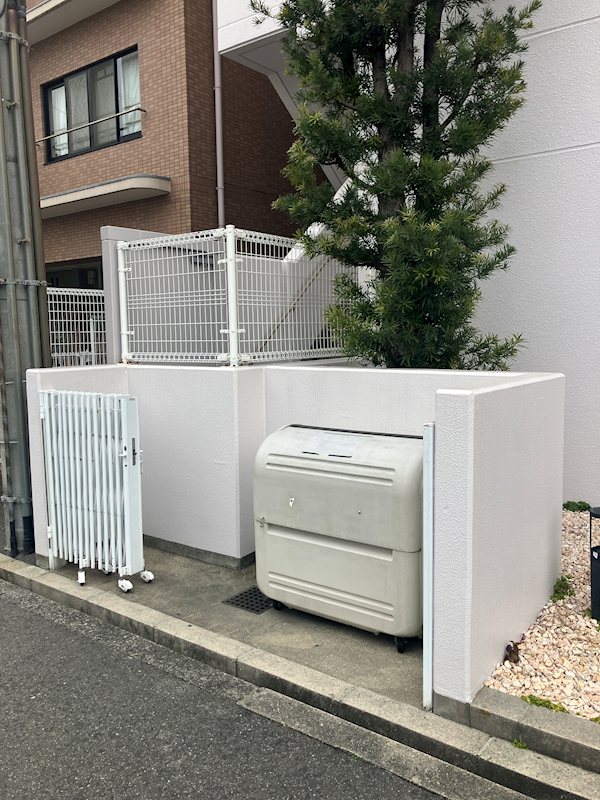 ゴミ置き場