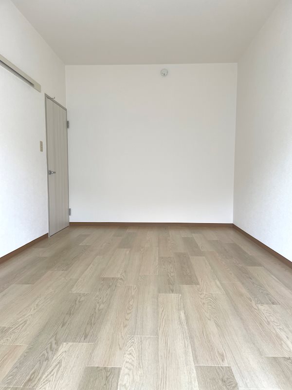 ベッドルーム