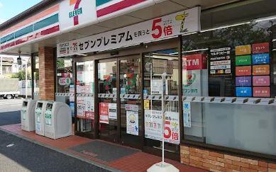 コンビ二：ｾﾌﾞﾝｲﾚﾌﾞﾝ 板橋赤塚2丁目店　347m